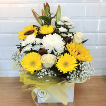 Load image into Gallery viewer, Yellow and white seasonal box arrangement - Gold Coast City Florist

