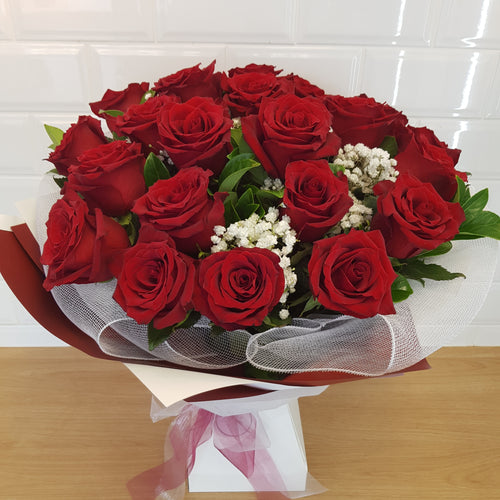 24 Roses in bouquet - Gold Coast City Florist