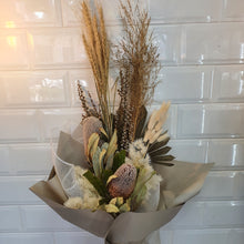 Load image into Gallery viewer, Natural tone Dried flower bouquet - Gold Coast City Florist
